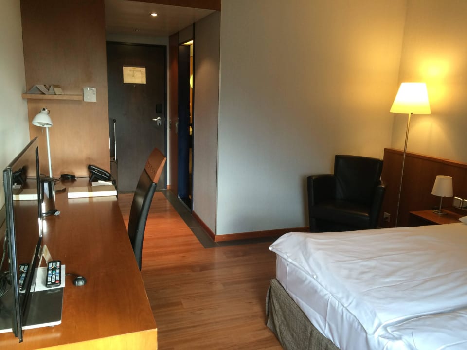 Moderne Einrichtung Mövenpick Hotel Egerkingen