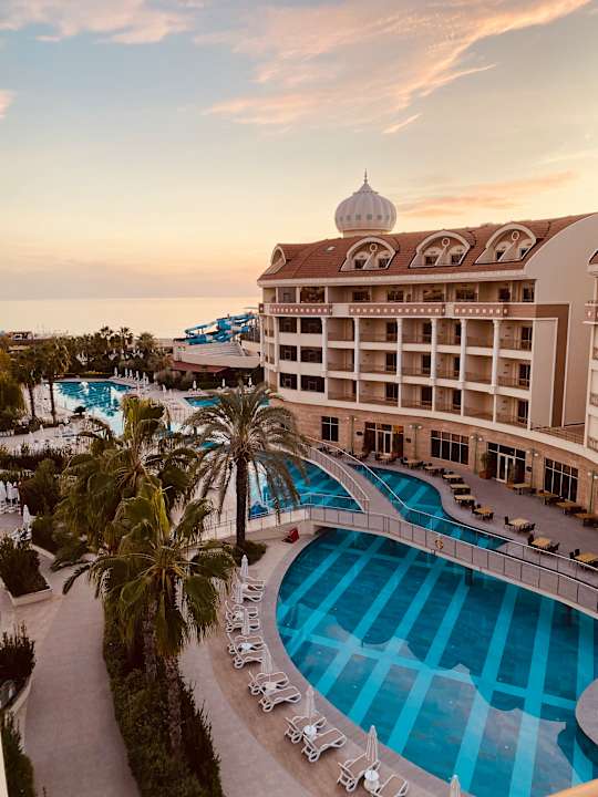 Zimmer Kirman Belazur Resort & Spa