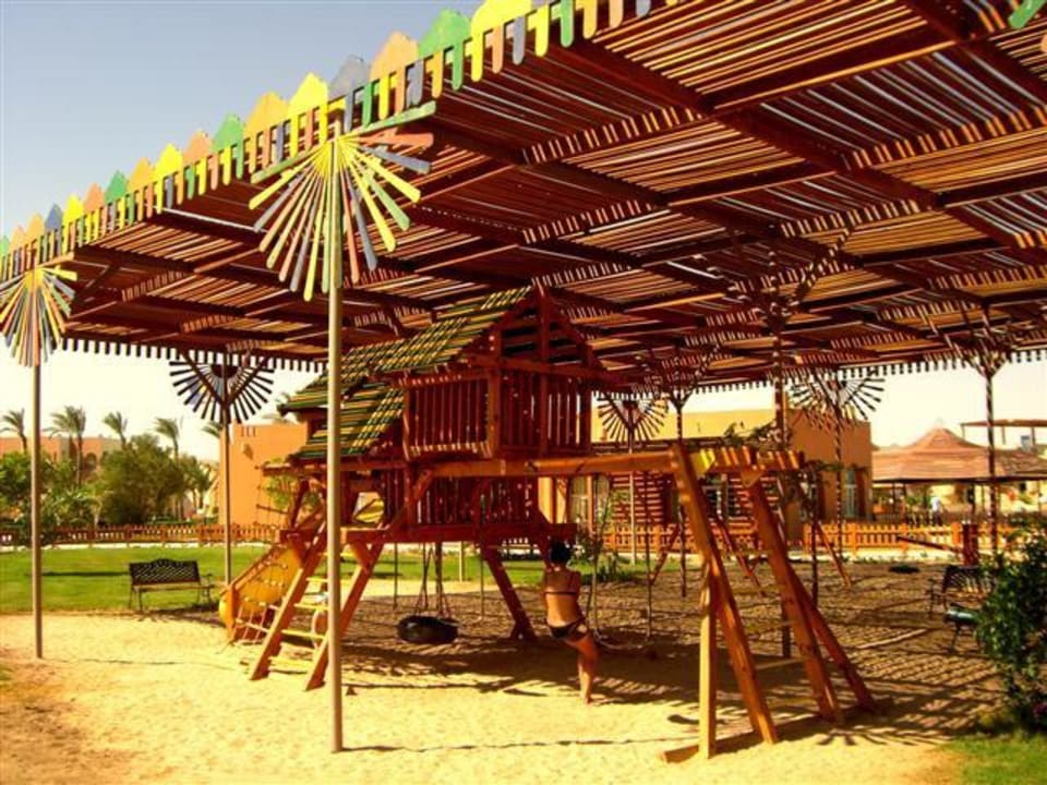 Kinderspielplatz am Kinderclub SUNRISE Royal Makadi Resort