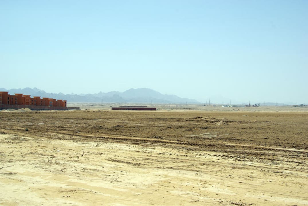 Linkes Grundstück neben dem Hotel Sentido Caribbean World Soma Bay