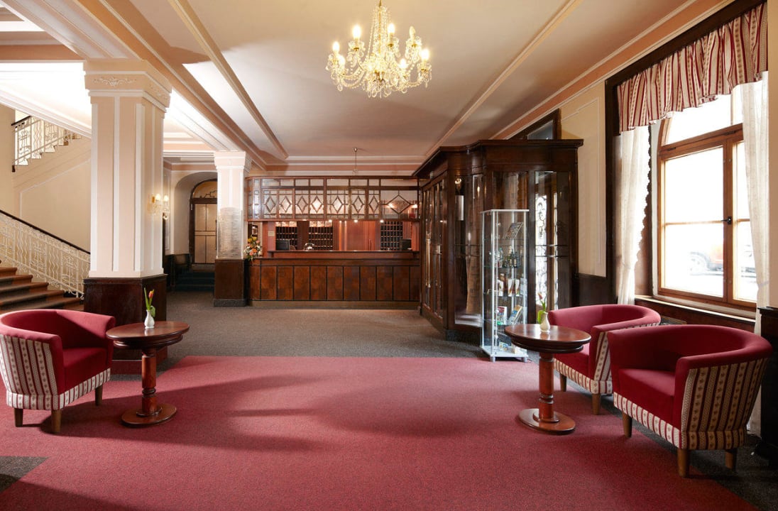 Hotelová recepce / Rezeption Belvedere Spa & Kur Hotel