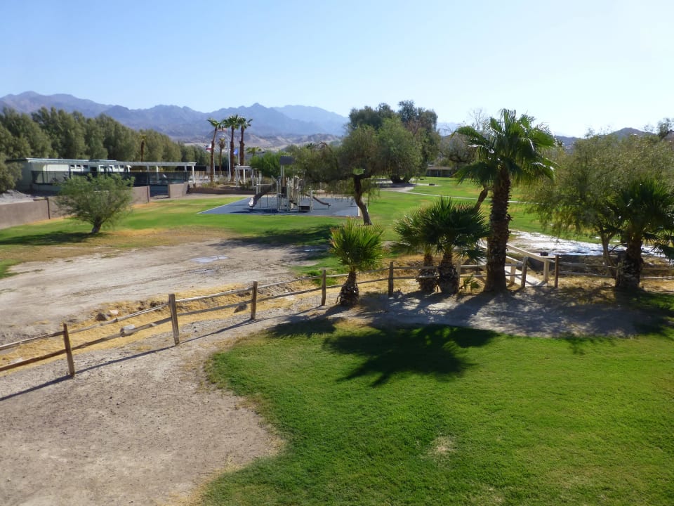Blick in RIchtung Spielplatz The Ranch at Death Valley