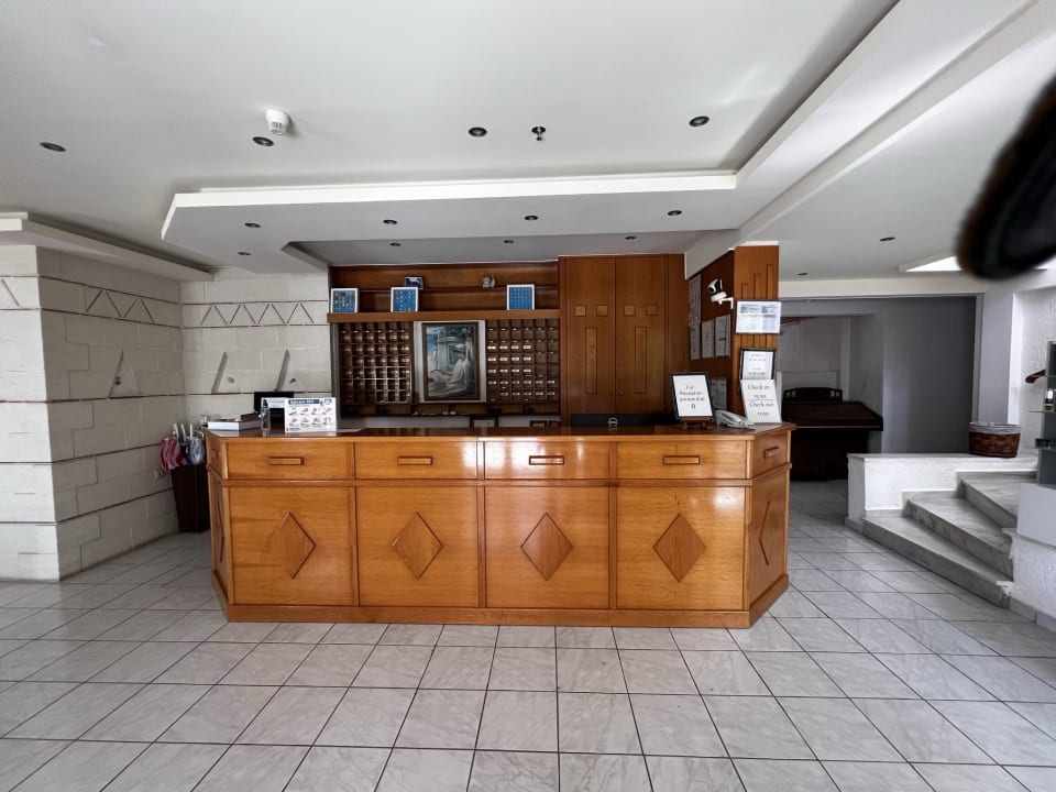 Lobby Hotel South Coast