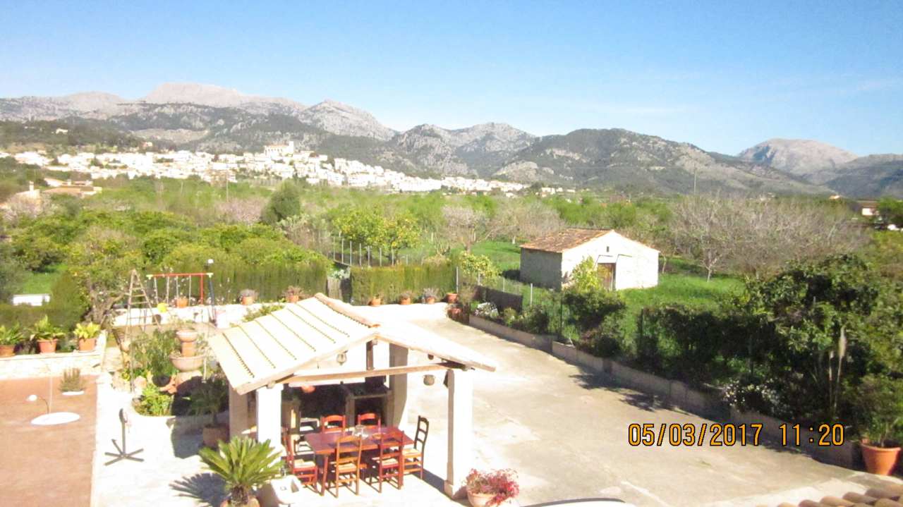 Grillhütte im Garten Finca Cas Pec