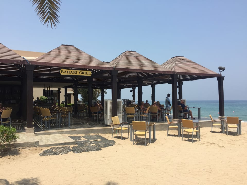 Strand Miramar Al Aqah Beach Resort