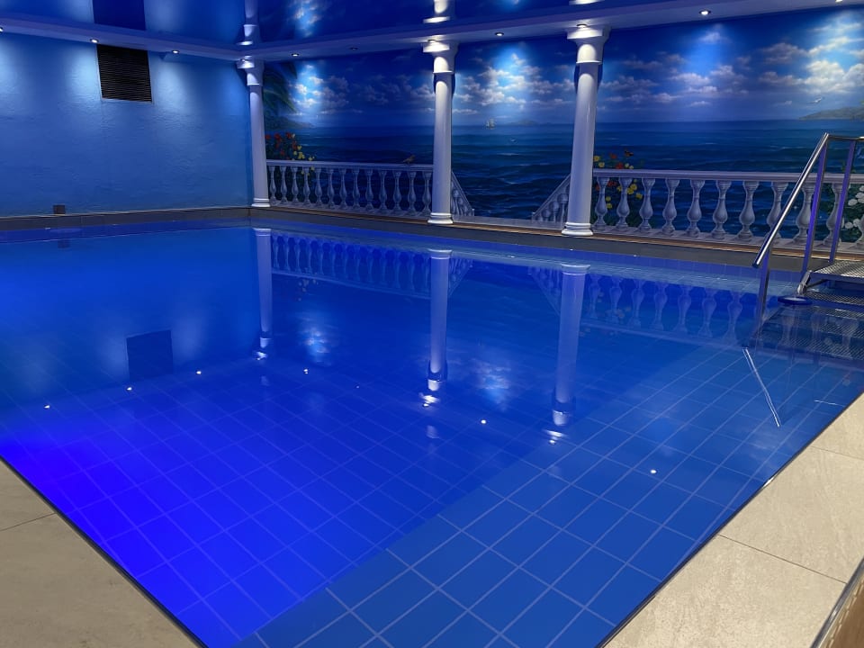 Pool Moselstern Hotel Brixiade & Triton