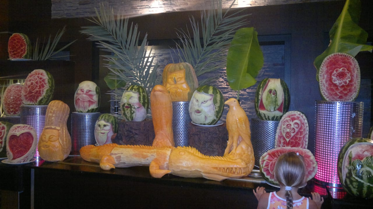 Kreative Skulpturen aus Kürbis Limak Lara Deluxe Hotel & Resort