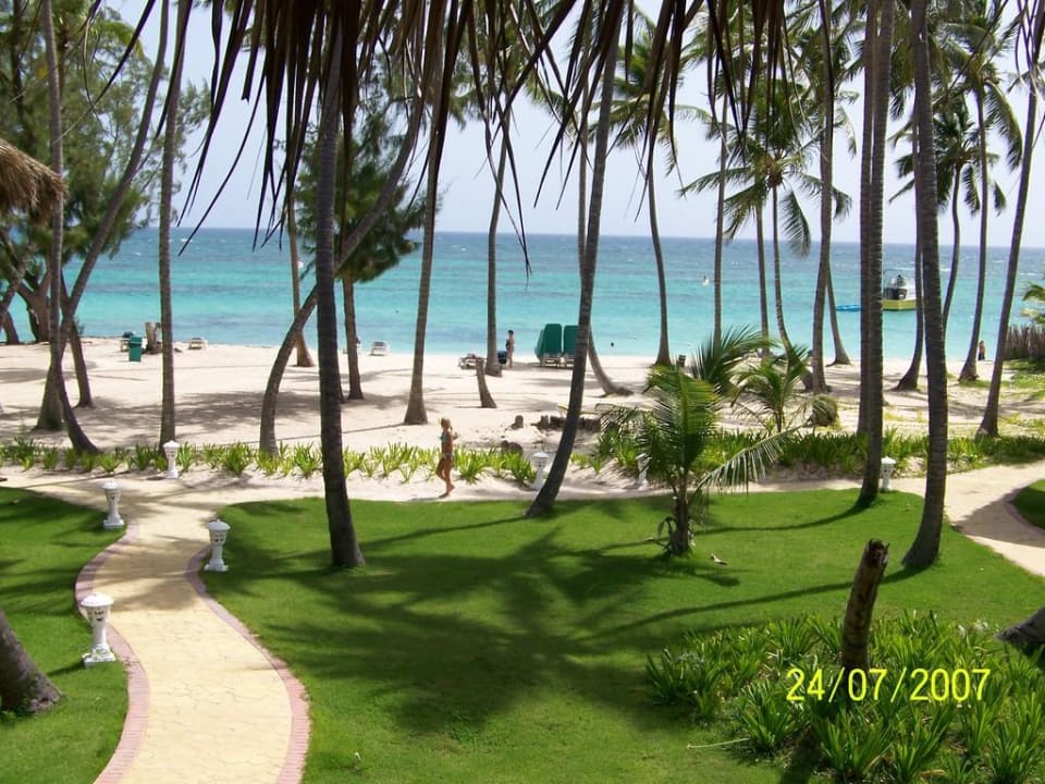 Widok na plażę Vista Sol Punta Cana