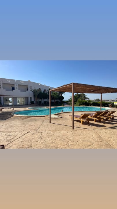 Pool Three Corners Equinox Beach Resort