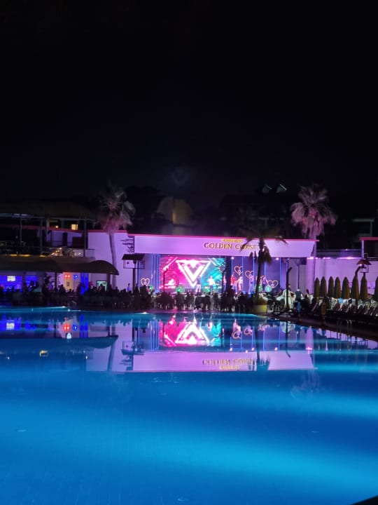 Pool VONRESORT Golden Coast