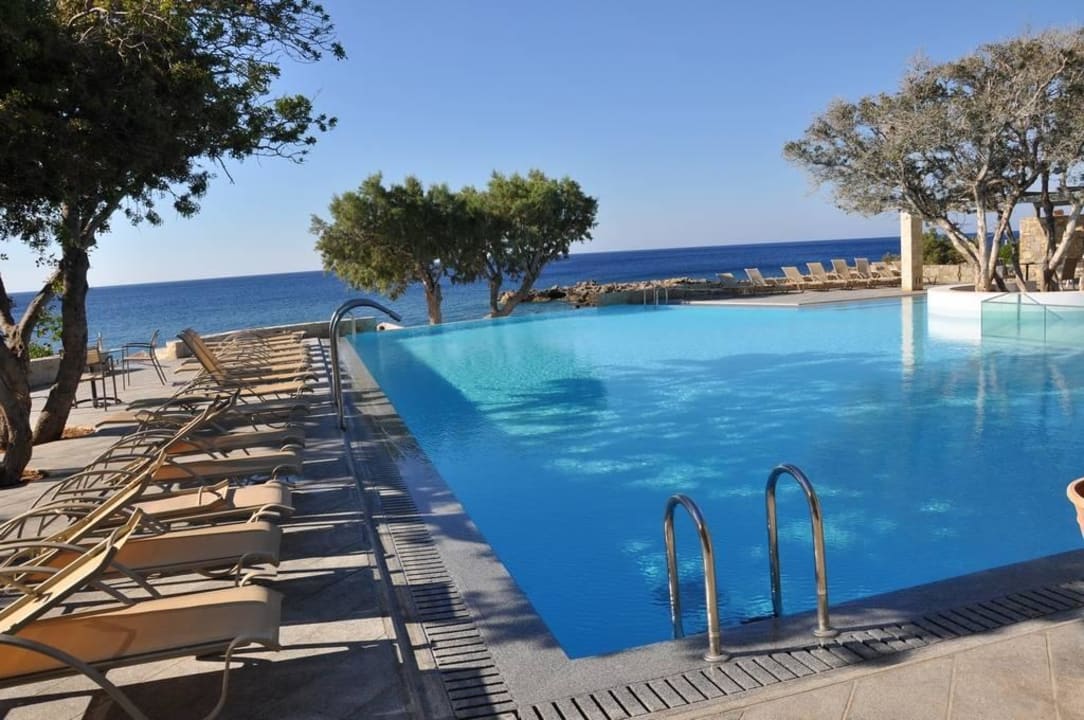 Basen Hotel Kakkos Bay