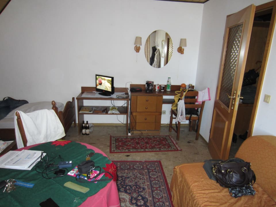 Lampen und Steckdosen defekt Sonnenmatte-Titisee B+B Hotel Guesthouse