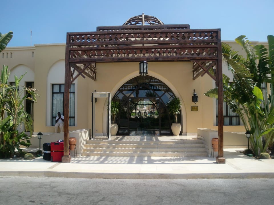 Eingang Jaz Dar EL Madina