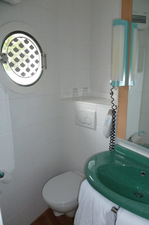 Kleines Bad B&B Hotel Bochum Hbf-Süd