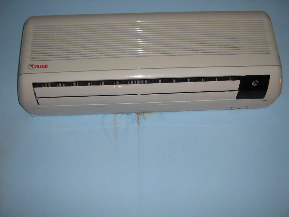 Klimaanlage über dem Bett Residence Eurobeach