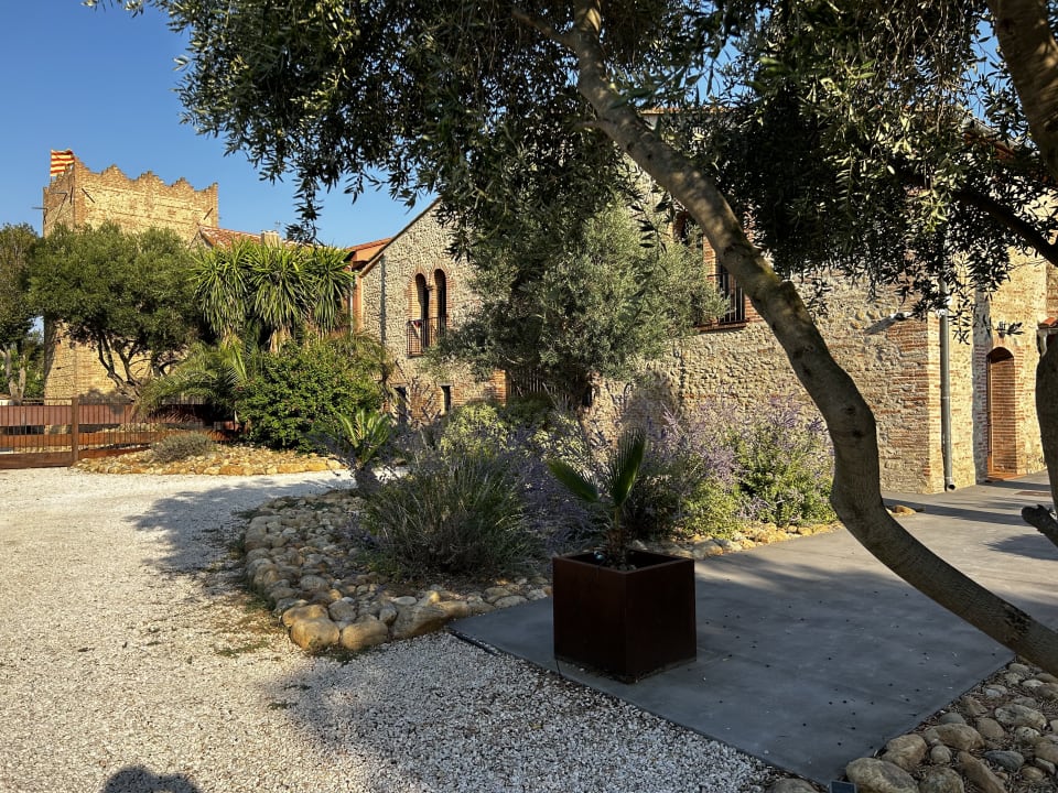 Gartenanlage Mas Latour Lavail