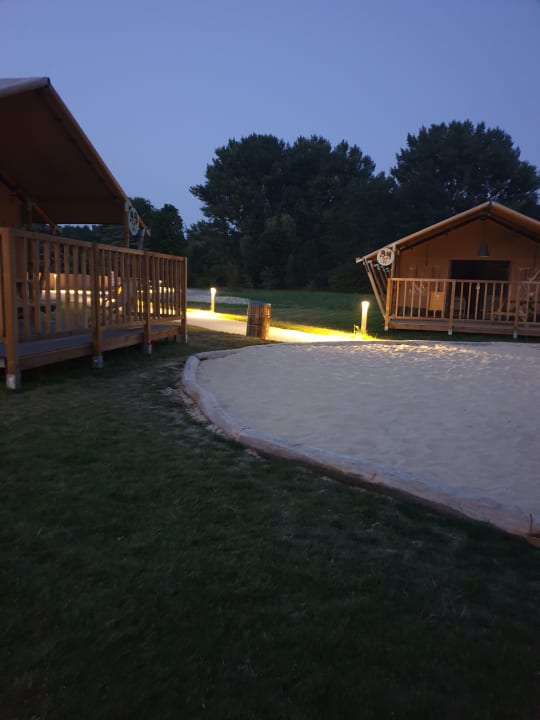 Außenansicht Safariland Stukenbrock Erlebnisresort