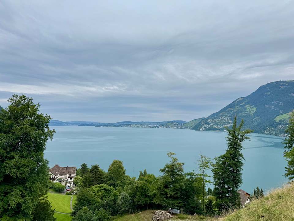 Außenansicht See- und Seminarhotel FloraAlpina