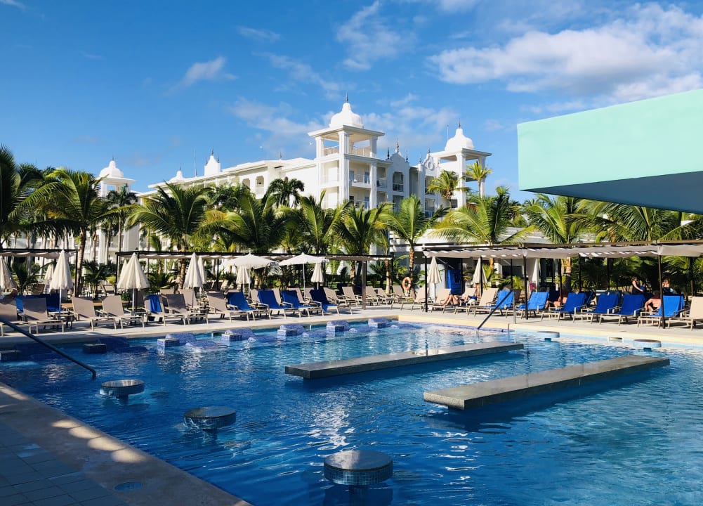 Pool Hotel Riu Palace Punta Cana