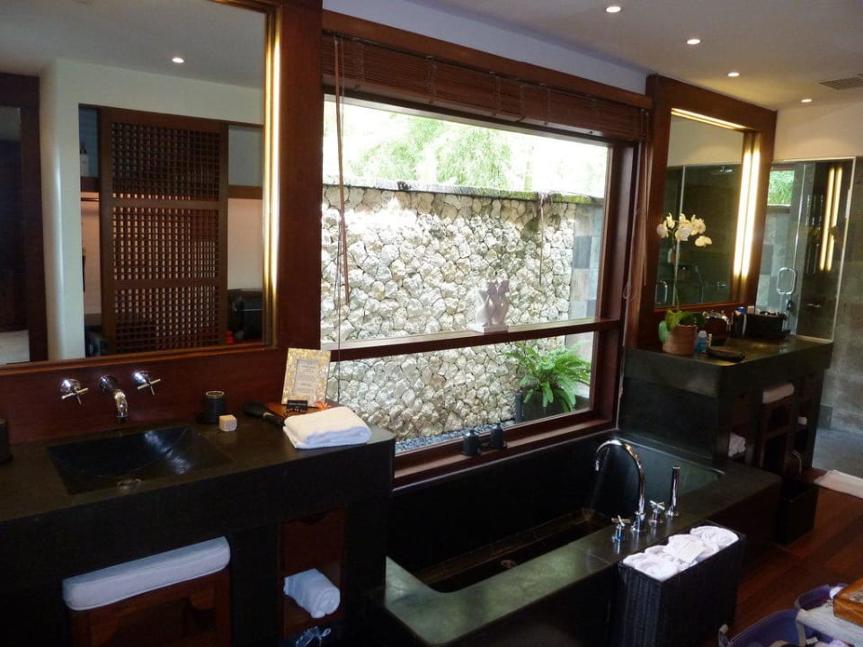One Bedroom Deluxe Pool Villa Jimbaran Puri, A Belmond Hotel, Bali