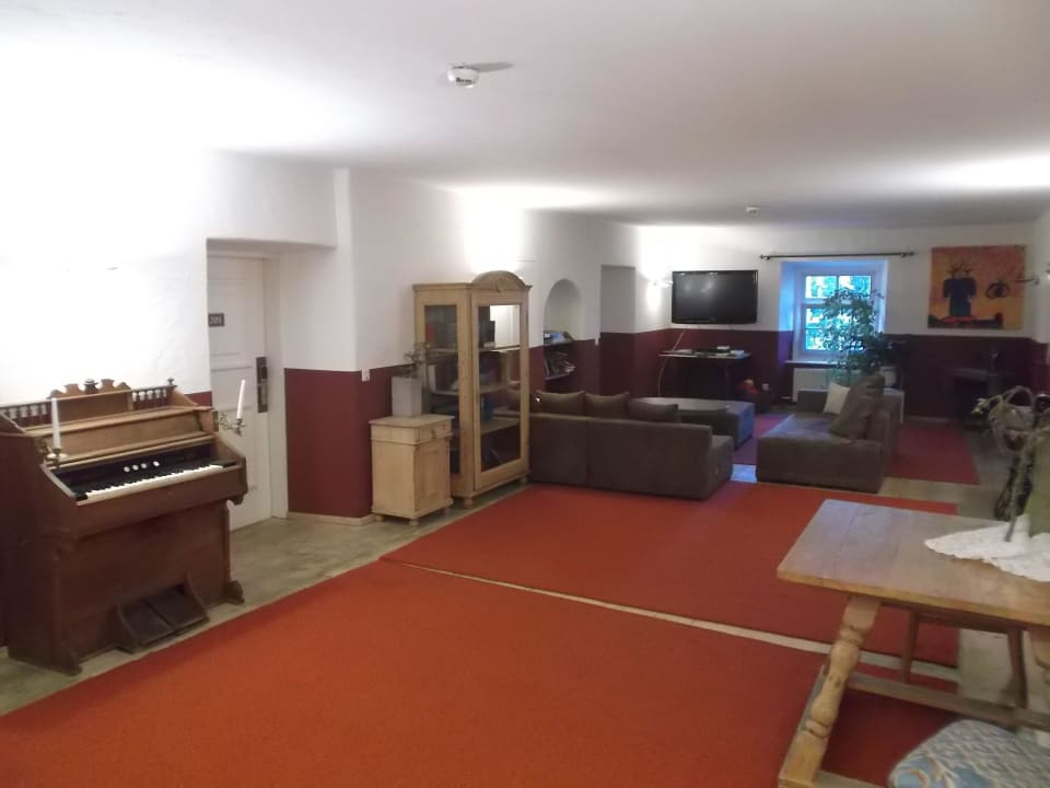 Hotelflur (2.OG) Hotel die Hindenburg