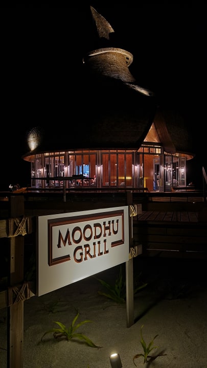 Gastro Outrigger Maldives Maafushivaru Resort