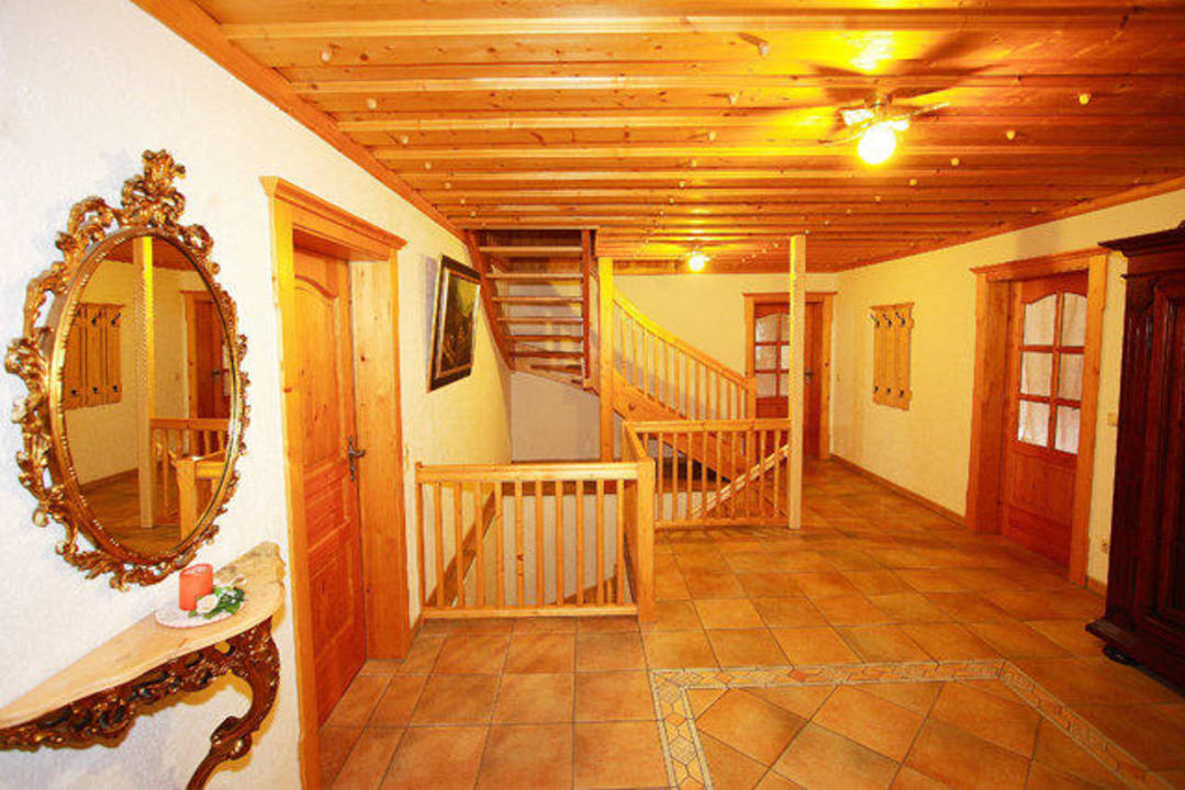 Treppenhaus Gruppenferienhaus Landhaus St.Oswald