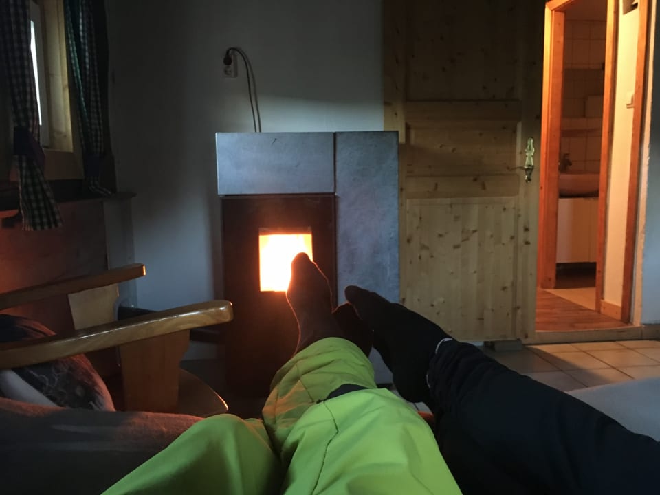 Pelletsofen Almhütte Brandgut