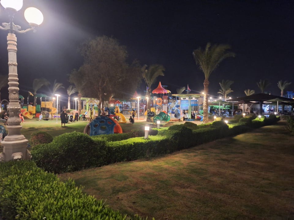 Sport & Freizeit Hotel Titanic Palace