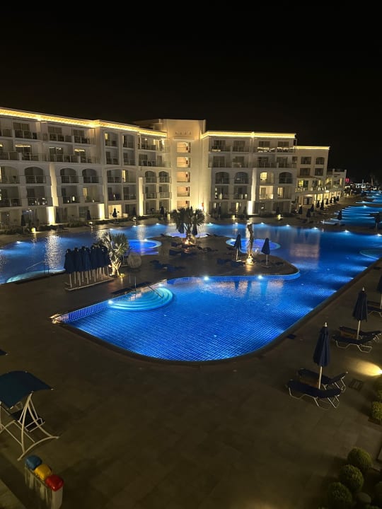 Pool Pickalbatros Blu Spa Resort