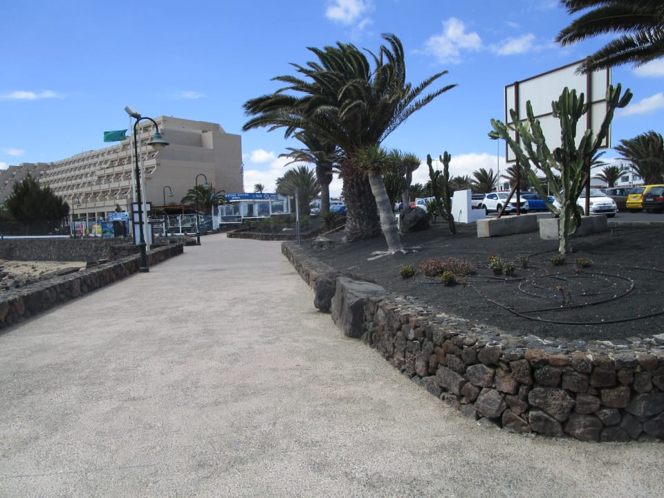 Außenansicht Hotel Grand Teguise Playa