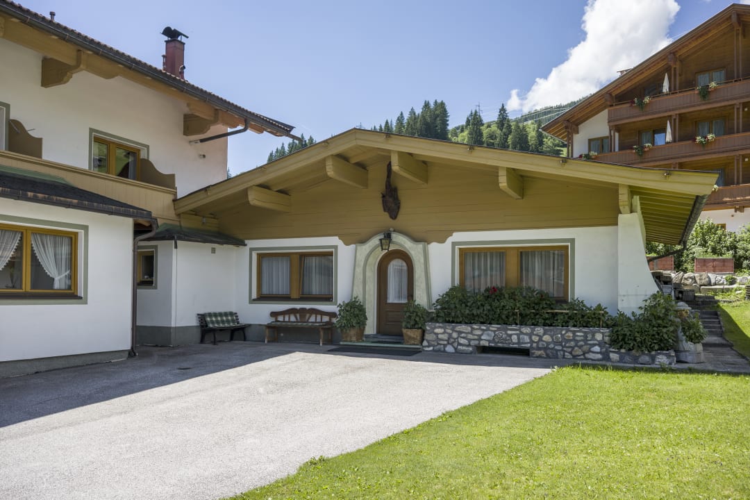 Außenansicht Haus Schönblick