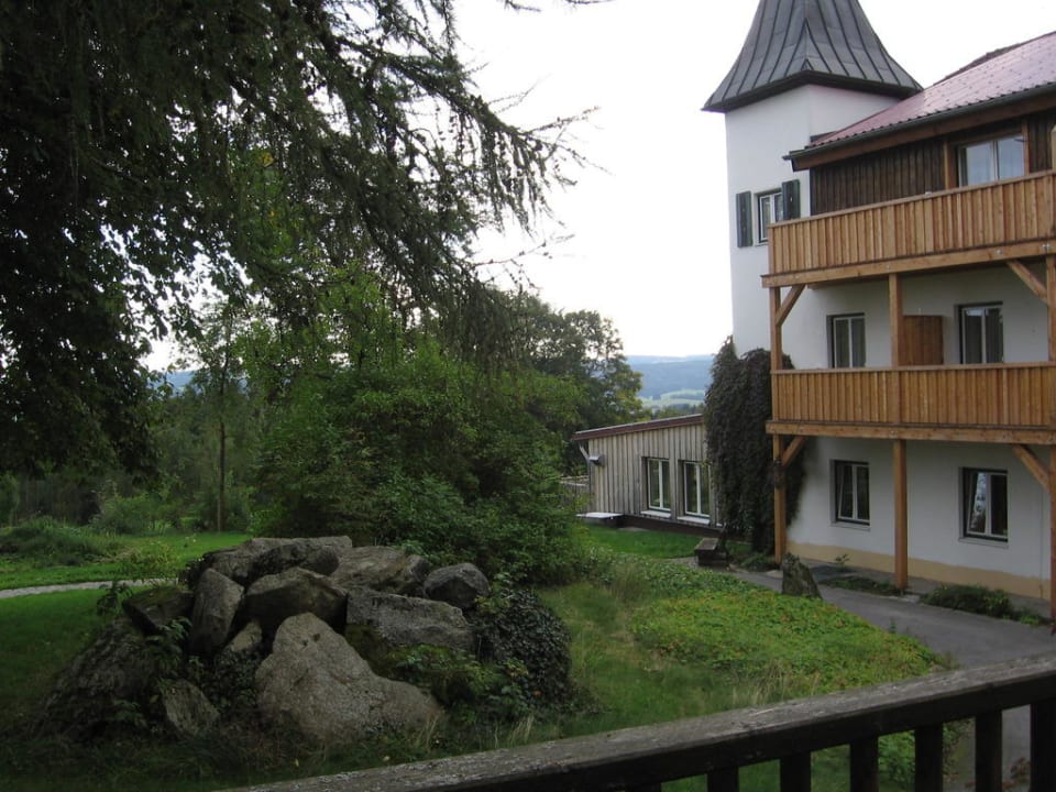 Gartenblick 1. Bier & Wohlfühlhotel Gut Riedelsbach