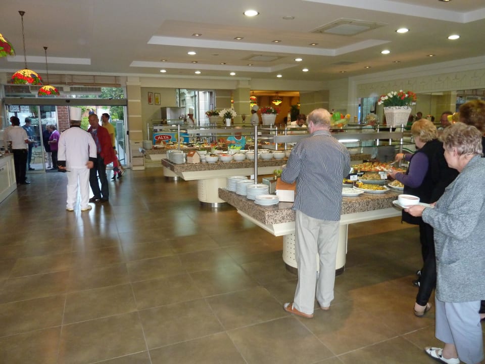 Buffetten Can Garden Beach