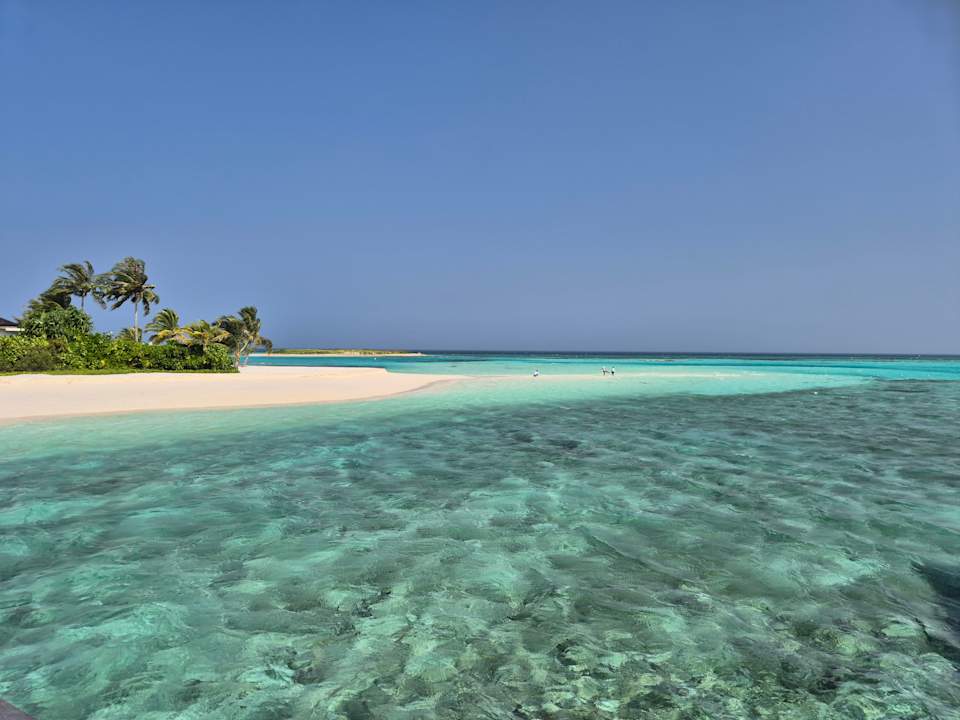 Strand Le Meridien Maldives Resort & Spa