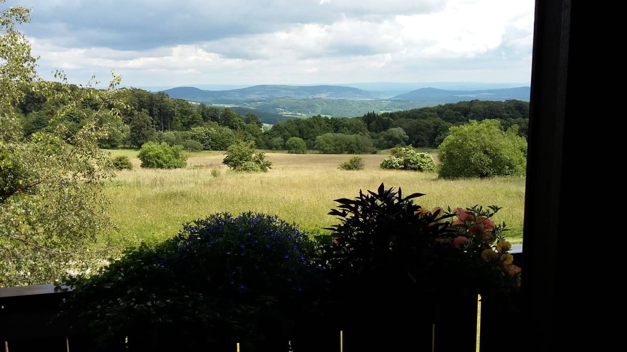 Blick ins Tal Berggasthof Sennhütte