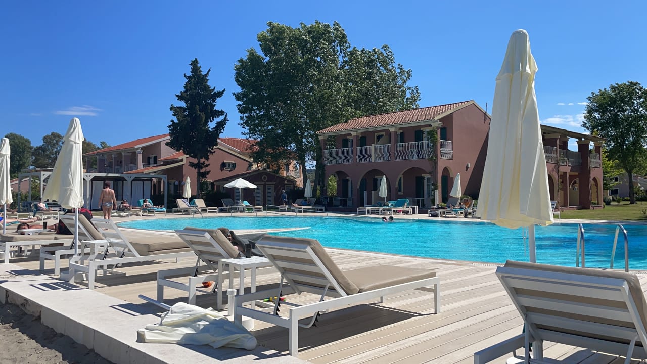 Pool Capo Di Corfu  (Im Umbau/Renovierung)