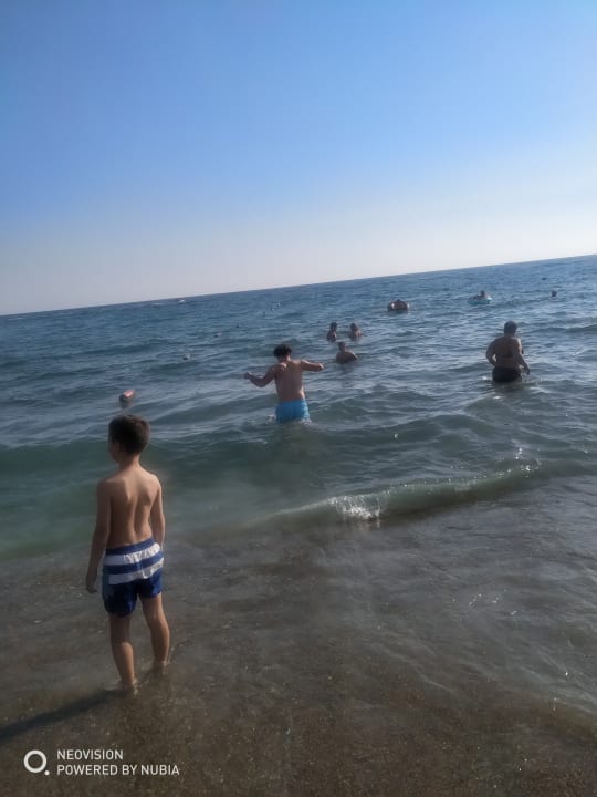 Strand Sherwood Exclusive Lara