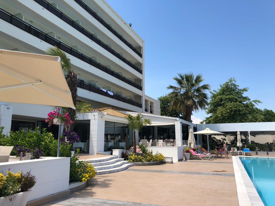 Außenansicht Olympian Bay Grand Resort