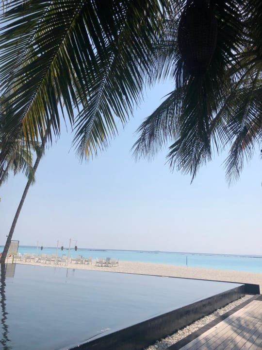Pool Sun Siyam Iru Fushi