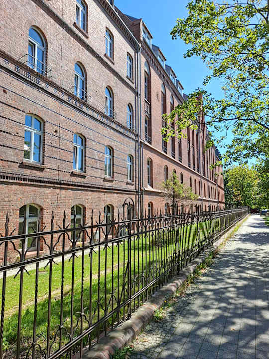 Außenansicht ARCHE Dwór Uphagena Gdańsk