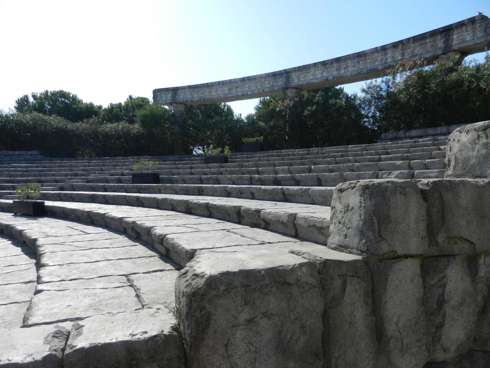 Xanadu  Xanadu Resort Hotel