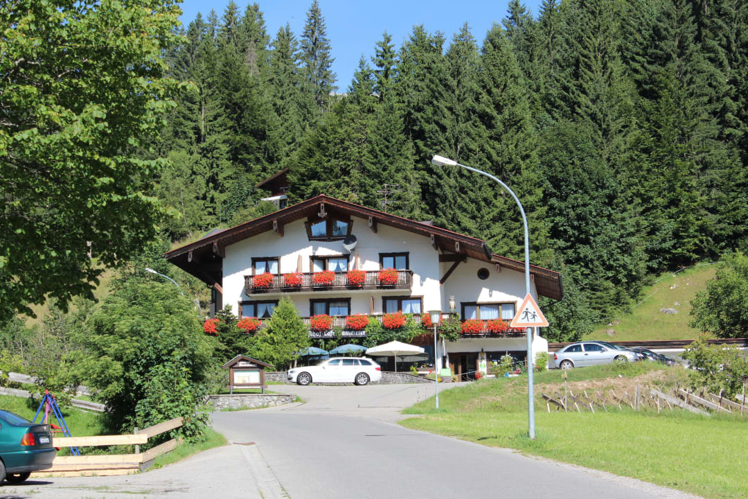 Aussenansicht Ferienwohnungen Wäldelehof Kleinwalsertal