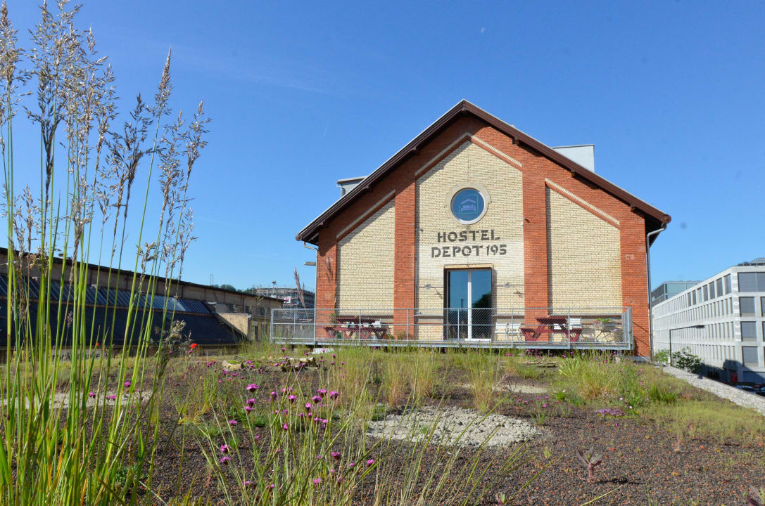 Aussenansicht/Balkon Depot 195 Hostel Winterthur