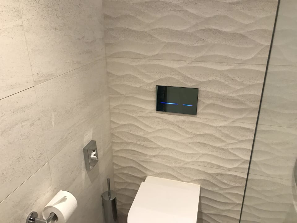 High Tech Spülung Hilton Munich Airport