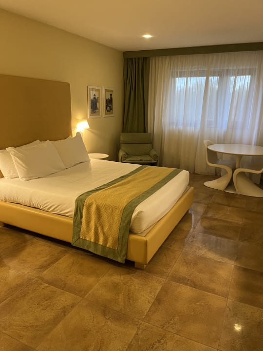 Zimmer Mercure Villa Romanazzi Carducci Bari