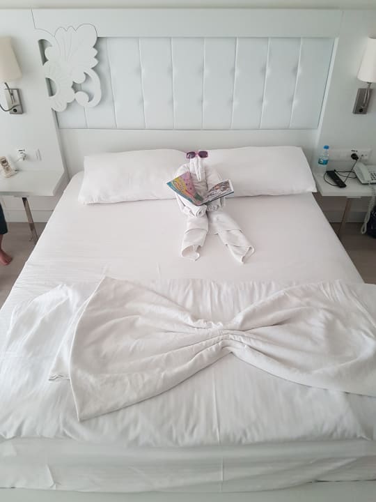 Zimmer Laguna Beach Alya Resort & Spa Hotel