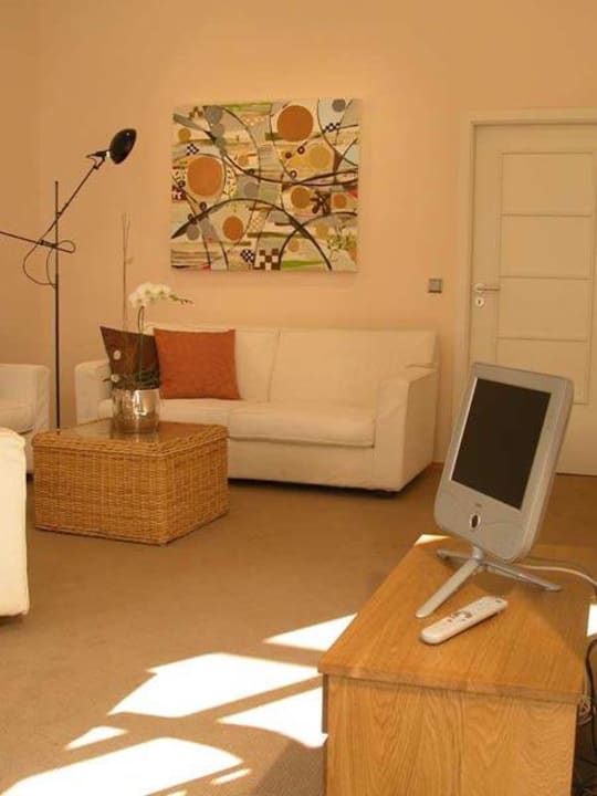 Paris Wohnzimmer Feinwohnen Aparthotel + Ferienwohnungen