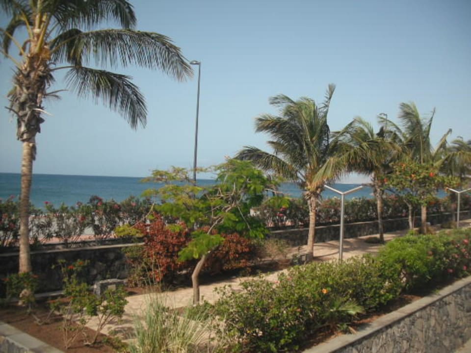 Blick vom Zimmer aus  R2 Bahía Playa Design Hotel & Spa - Adults Only