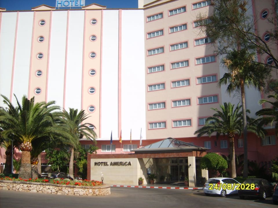 Auffahrt Hotel Globales America